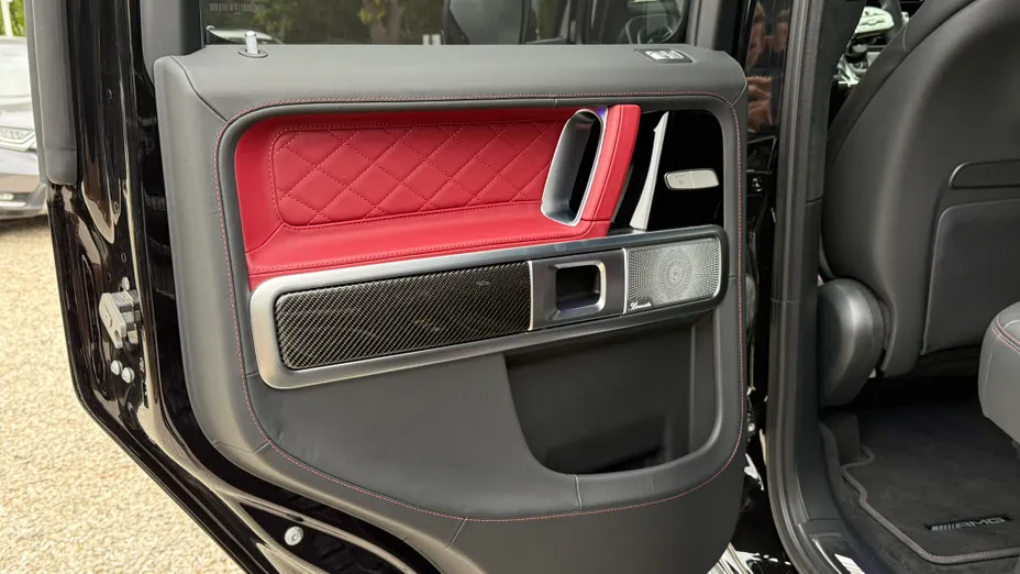 MERCEDES-BENZ Klasa G AMG G 63 4x4