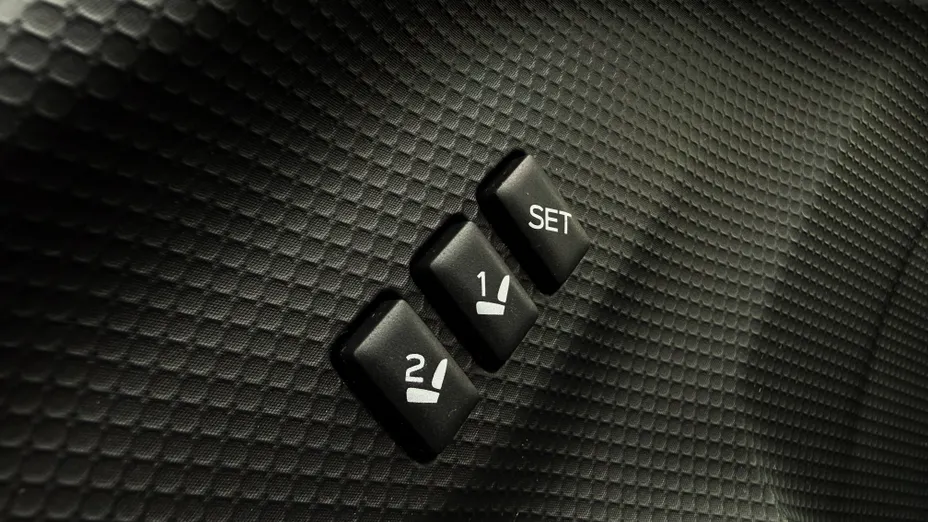 SUBARU Forester Forester 2.0i-L Platinum (EyeSight) Lineartronic