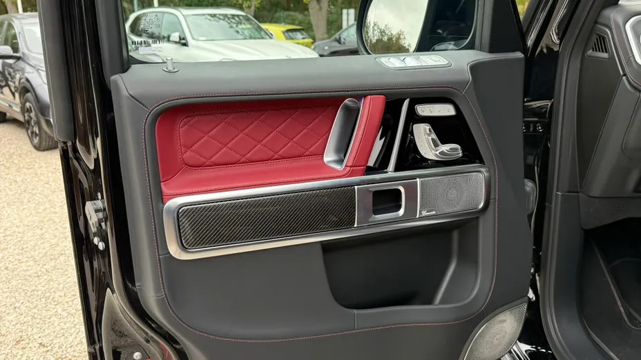 MERCEDES-BENZ Klasa G AMG G 63 4x4