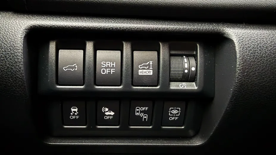 SUBARU Forester Forester 2.0i-L Platinum (EyeSight) Lineartronic