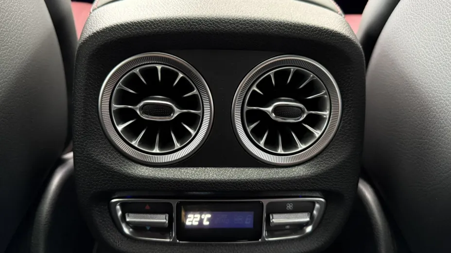 MERCEDES-BENZ Klasa G AMG G 63 4x4