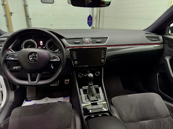 SKODA Superb Superb 2.0 TDI 4x4 Sportline DSG