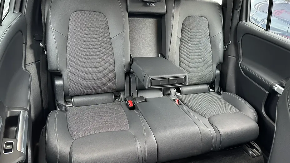 MERCEDES-BENZ EQB EQB 250 66.5kWh Progressive