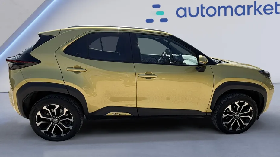 TOYOTA Yaris Cross Yaris Cross Hybrid 1.5 Comfort