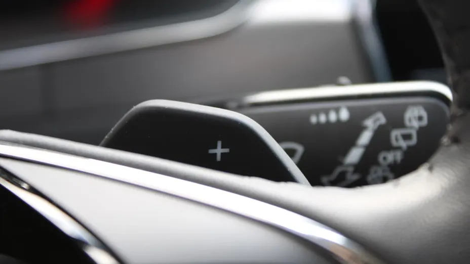 SKODA Superb Superb 2.0 TDI SCR Style DSG