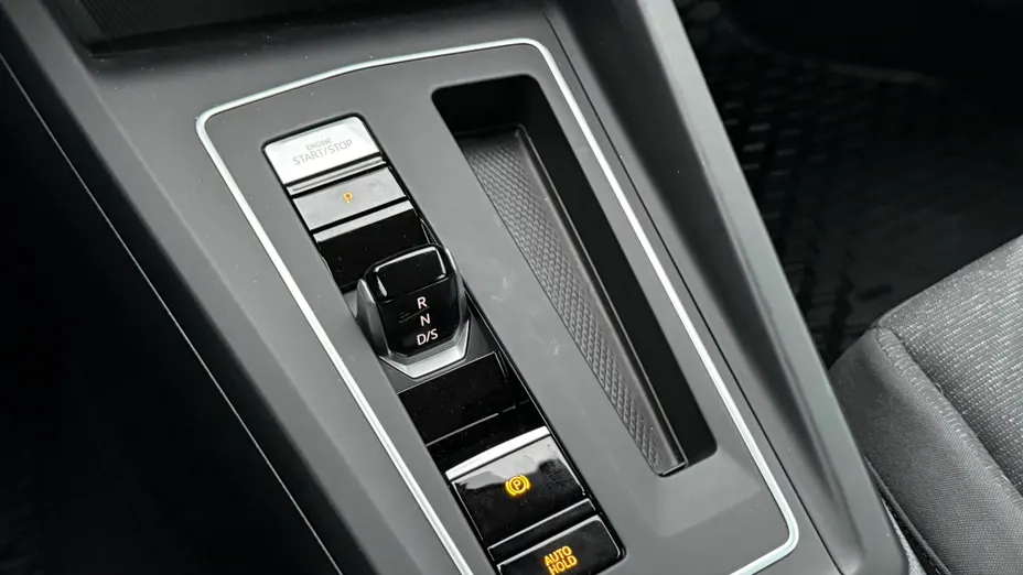 VOLKSWAGEN Golf Golf VIII 2.0 TDI Life DSG