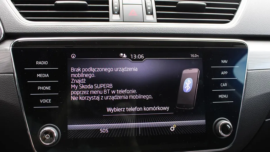 SKODA Superb Superb 2.0 TDI SCR Style DSG