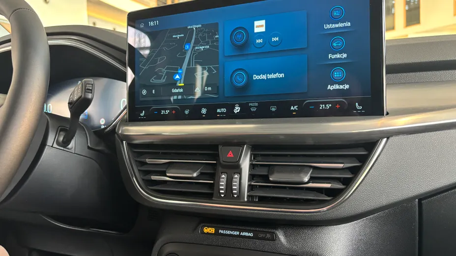 FORD Focus Focus 1.0 EcoBoost mHEV Titanium X Nowy