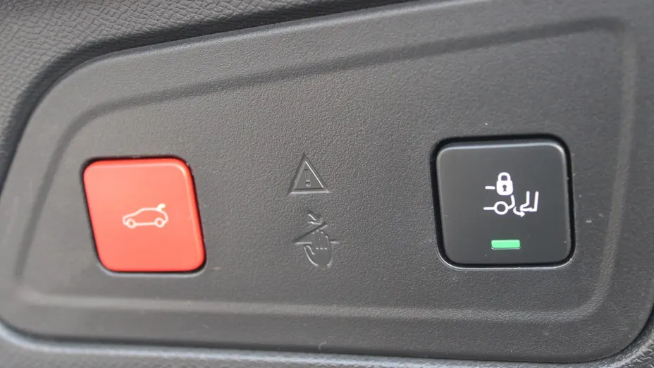 CITROEN C5 Aircross C5 Aircross 1.6 PureTech Live EAT8