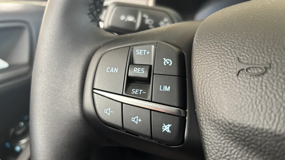 FORD Focus Focus 1.0 EcoBoost mHEV Titanium X Nowy