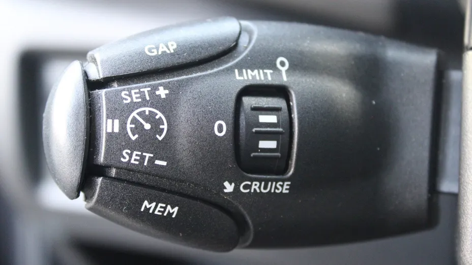 CITROEN C5 Aircross C5 Aircross 1.6 PureTech Live EAT8