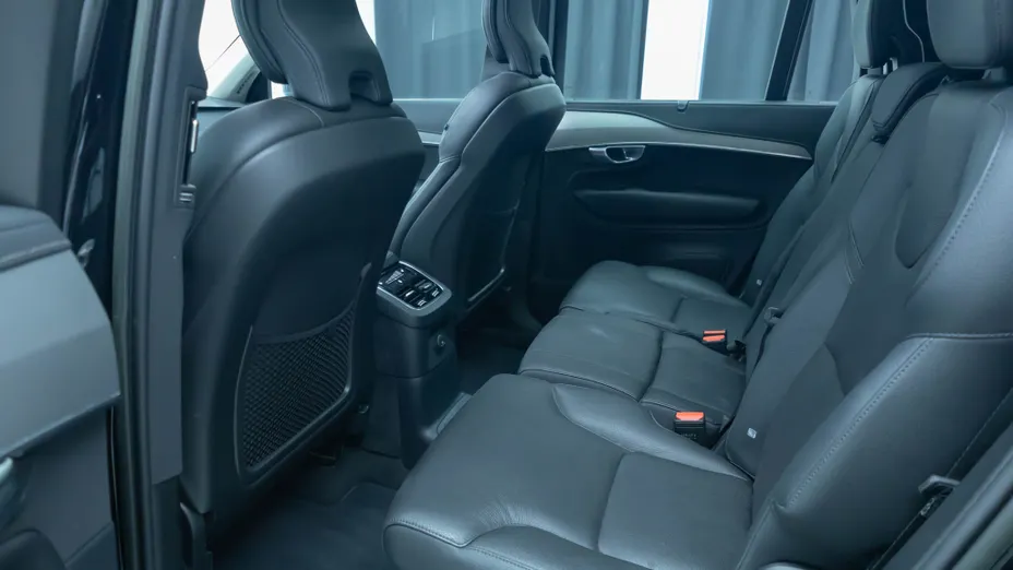VOLVO XC90 XC90 T8 AWD Plug-In Hybrid Ultimate Bright 7os aut