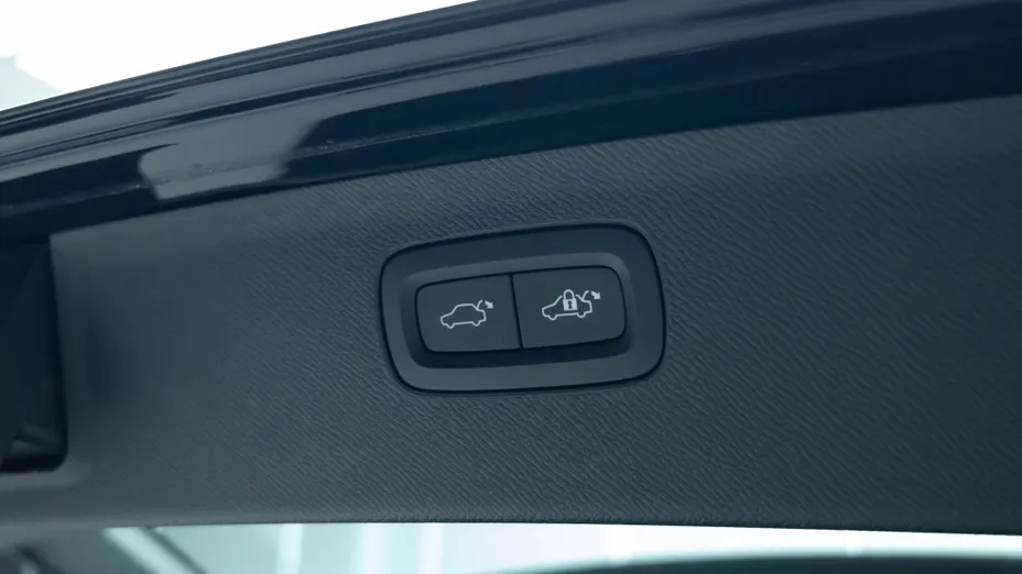 VOLVO XC90 XC90 T8 AWD Plug-In Hybrid Ultimate Bright 7os aut