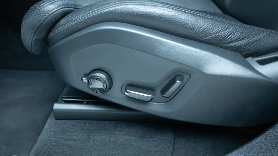 VOLVO XC90 XC90 T8 AWD Plug-In Hybrid Ultimate Bright 7os aut