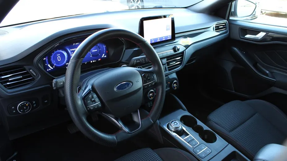 FORD Focus Focus 1.5 EcoBlue ST-Line aut