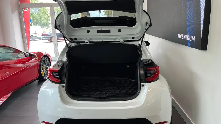 TOYOTA Yaris GR Yaris 1.6 Dynamic