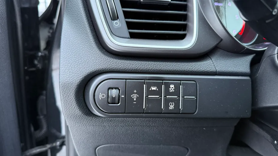 KIA Cee'd Ceed 1.6 CRDi SCR M