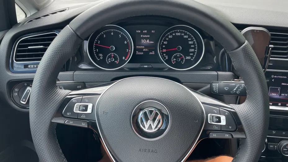 VOLKSWAGEN Golf Golf VII 1.2 TSI BMT Trendline DSG