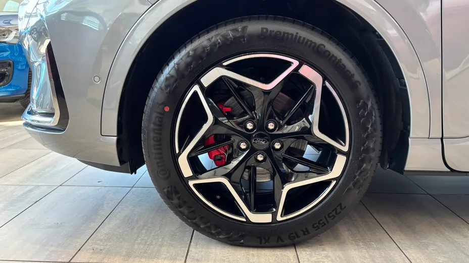 FORD Kuga Kuga 1.5 EcoBoost FWD ST-Line X aut Nowy