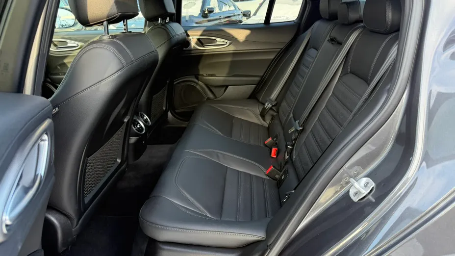 ALFA ROMEO Giulia Giulia 2.0 Turbo Veloce Q4 aut