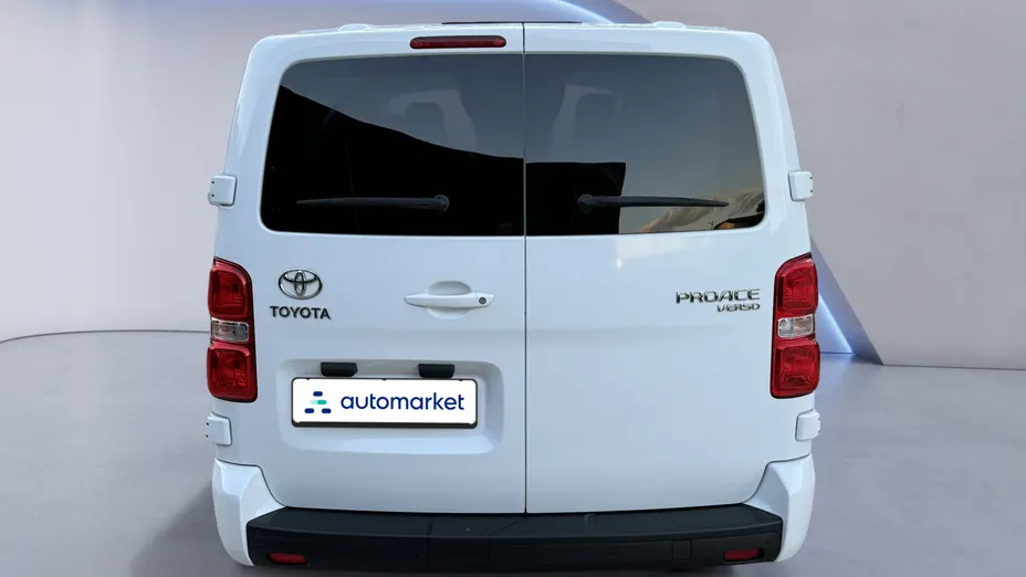 TOYOTA Proace Verso Proace Verso 2.0 D4-D Long Family Aut.