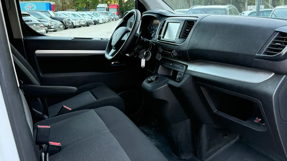 TOYOTA Proace Verso Proace Verso 2.0 D4-D Long Family Aut.