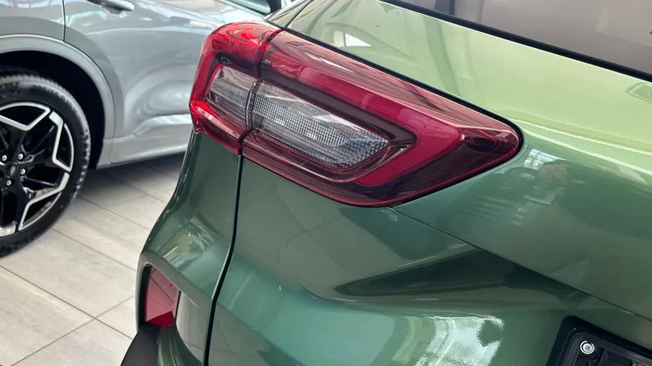 FORD Kuga Kuga 2.5 FHEV AWD Active X eCVT Nowy