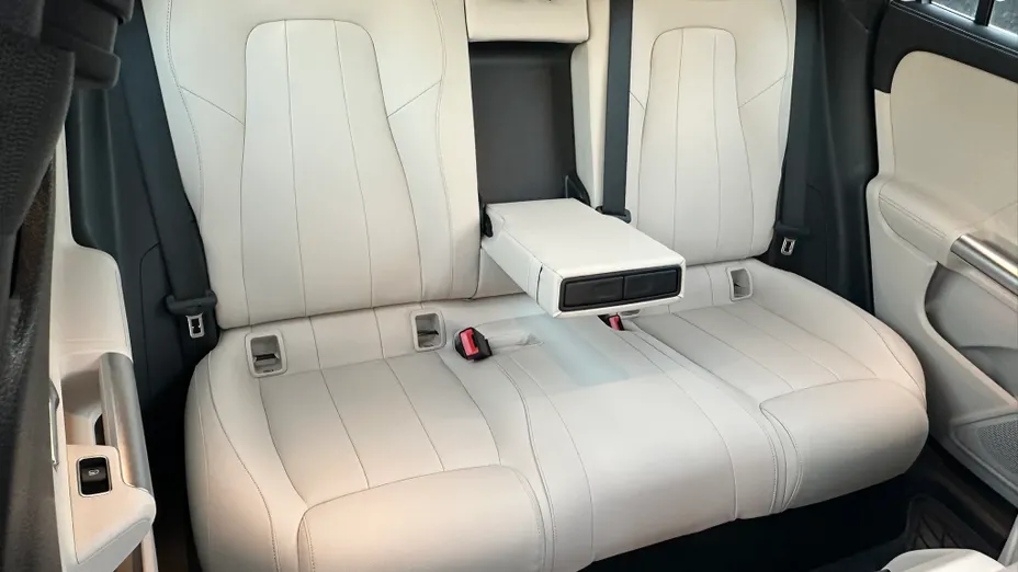 MERCEDES-BENZ EQA EQA 250 66.5kWh Progressive