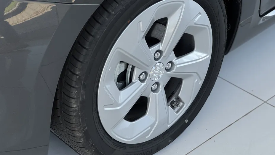 SUZUKI Swift Swift 1.2 Dualjet SHVS Premium Plus CVT Nowy