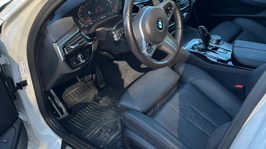 BMW Seria 5 518d mHEV M Sport sport-aut