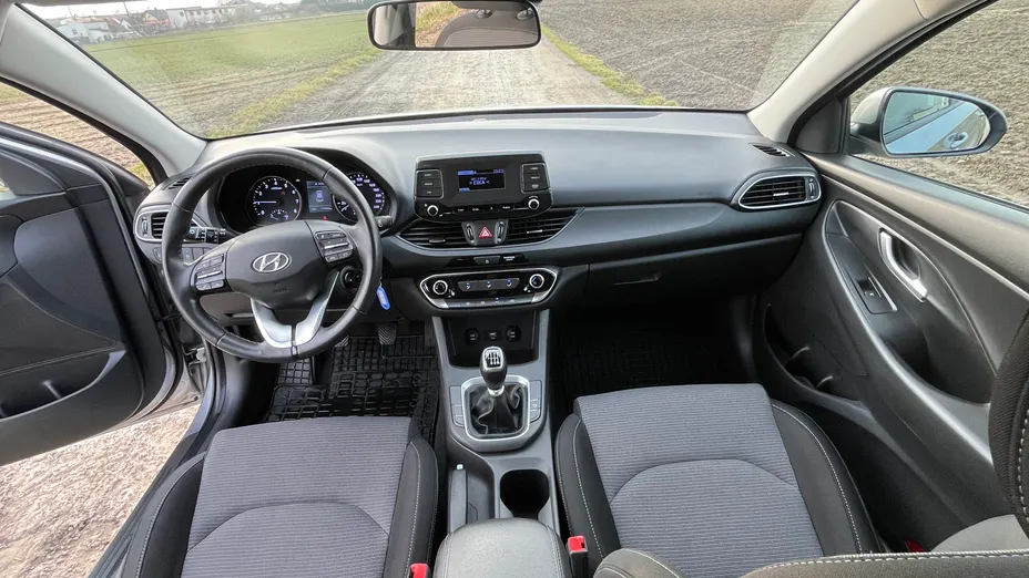 HYUNDAI i30 i30 1.0 T-GDI Modern