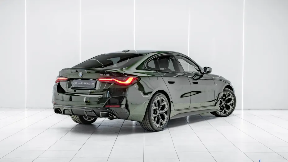 BMW Seria 4 M440i xDrive mHEV sport-aut
