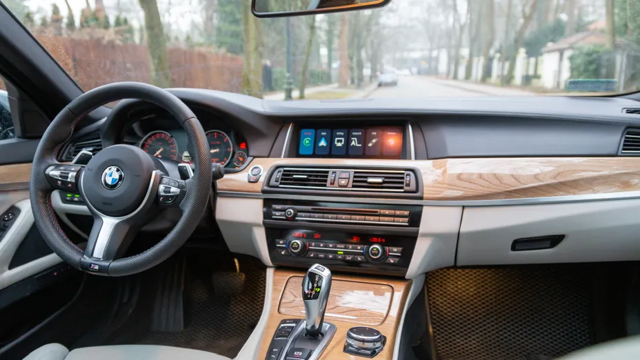 BMW Seria 5 535d xDrive Luxury Line