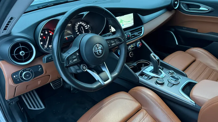 ALFA ROMEO Giulia Giulia 2.0 Turbo Veloce Q4 aut