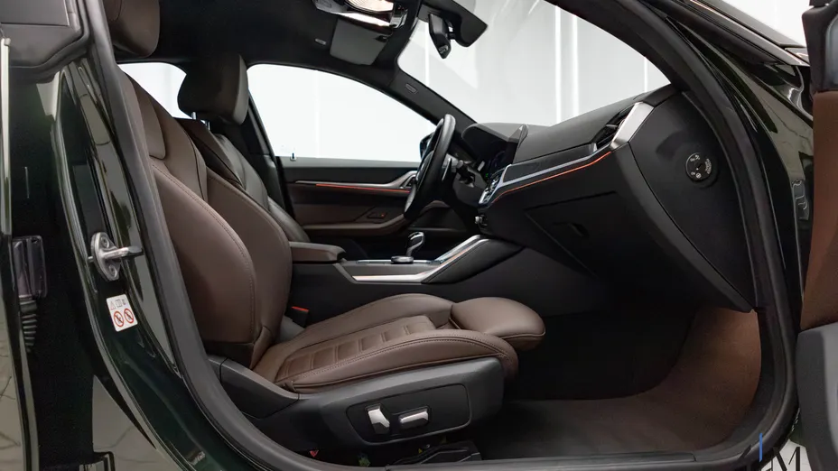 BMW Seria 4 M440i xDrive mHEV sport-aut