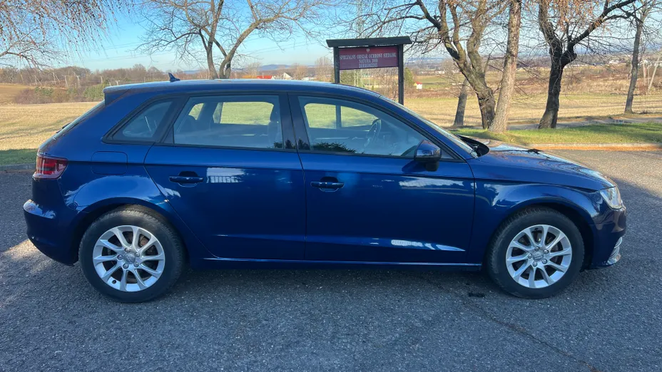 AUDI A3 A3 1.6 TDI Ambiente
