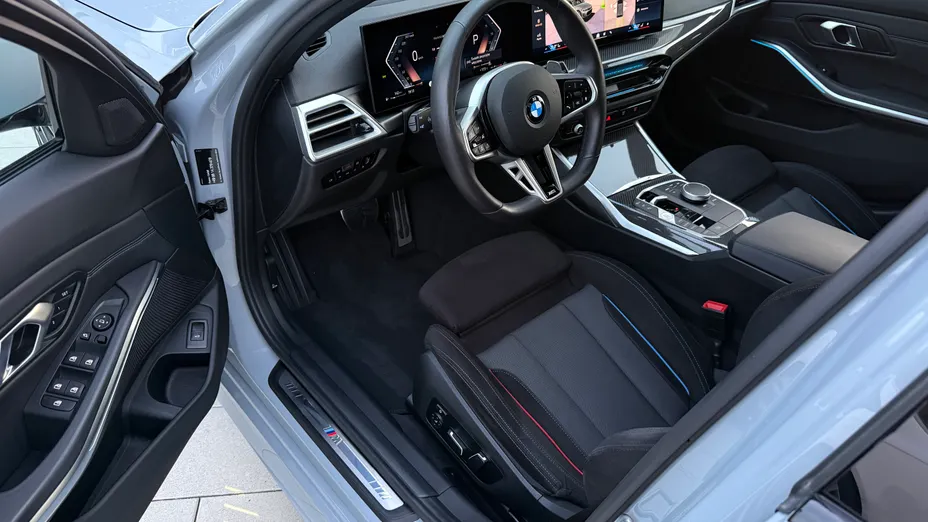BMW Seria 3 320d xDrive Sport Line Shadow sport-aut