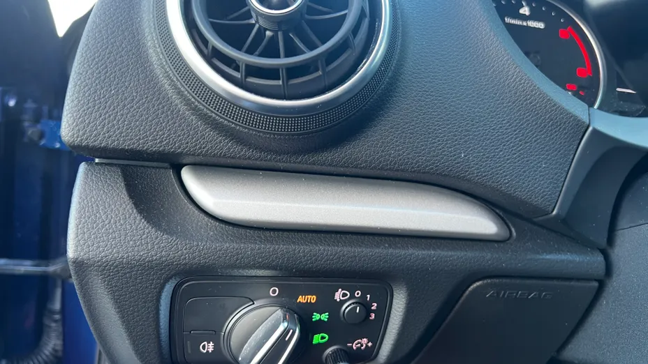 AUDI A3 A3 1.6 TDI Ambiente