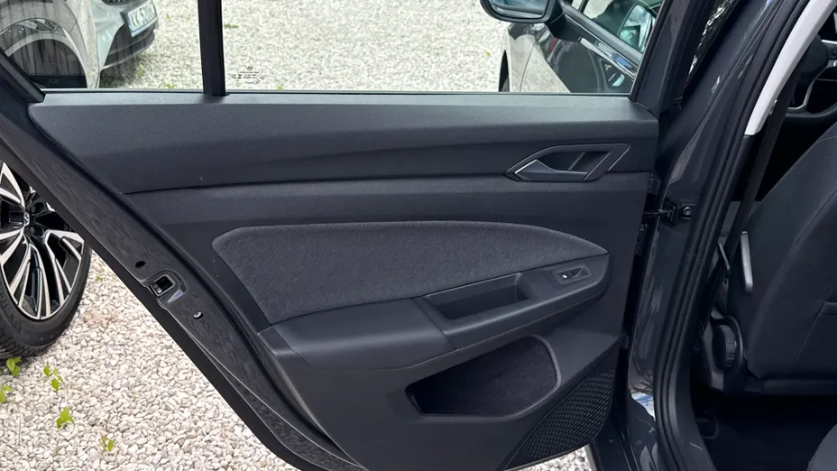 VOLKSWAGEN Golf Golf VIII 1.5 TSI Life