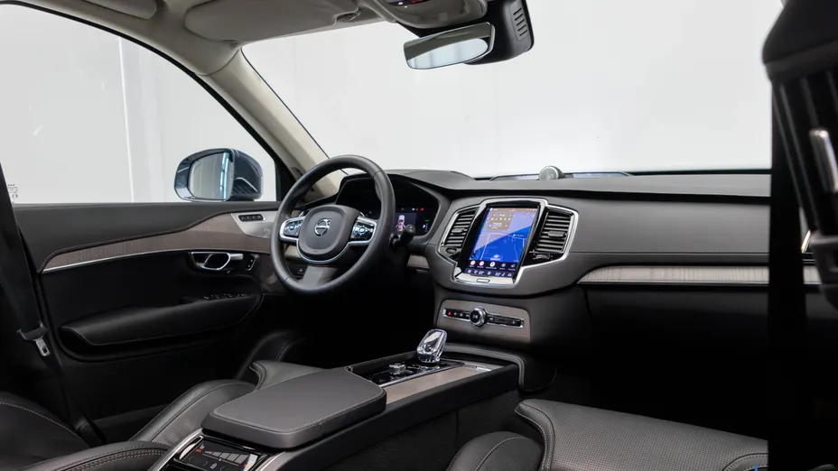 VOLVO XC90 XC90 T8 AWD Plug-In Hybrid Ultimate Bright 7os aut