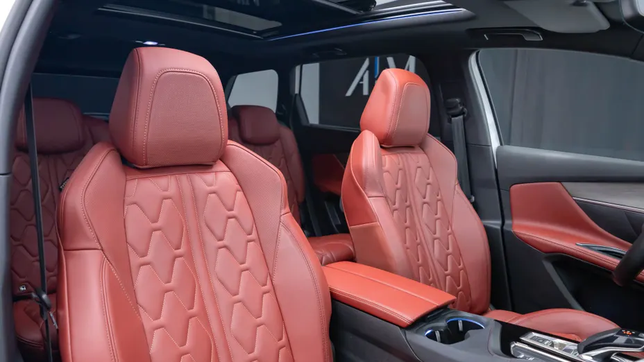 PEUGEOT 5008 5008 1.6 PureTech GT Pack S&S EAT8
