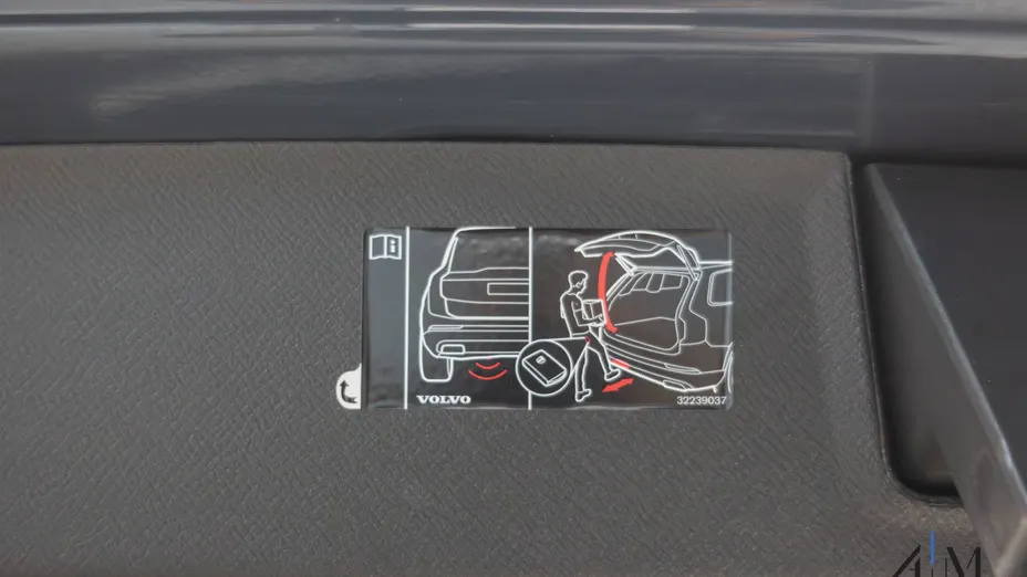 VOLVO XC90 XC90 T8 AWD Plug-In Hybrid Ultimate Bright 7os aut
