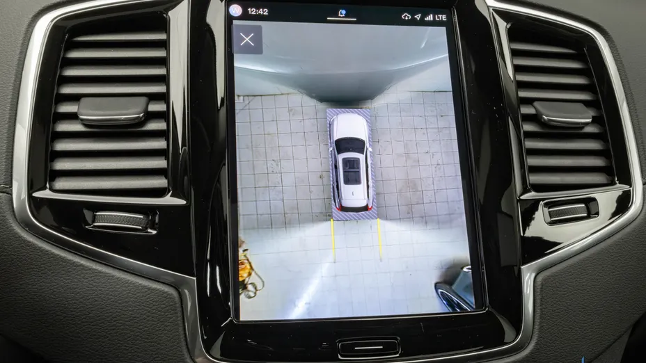 VOLVO XC90 XC90 T8 AWD Plug-In Hybrid Ultimate Bright 7os aut