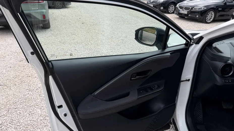 TOYOTA C-HR C-HR 2.0 PHEV Dynamic Force Comfort Plus