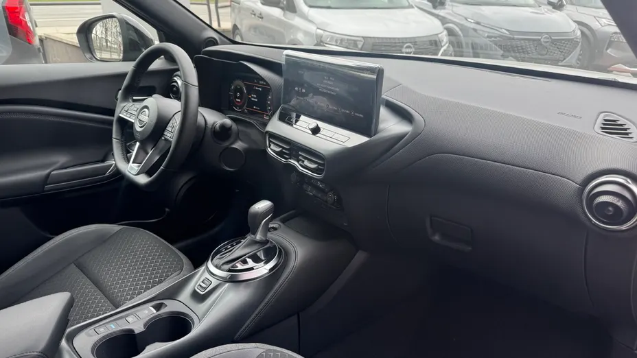NISSAN Juke Juke 1.6 Hybrid N-Connecta AMT Nowy
