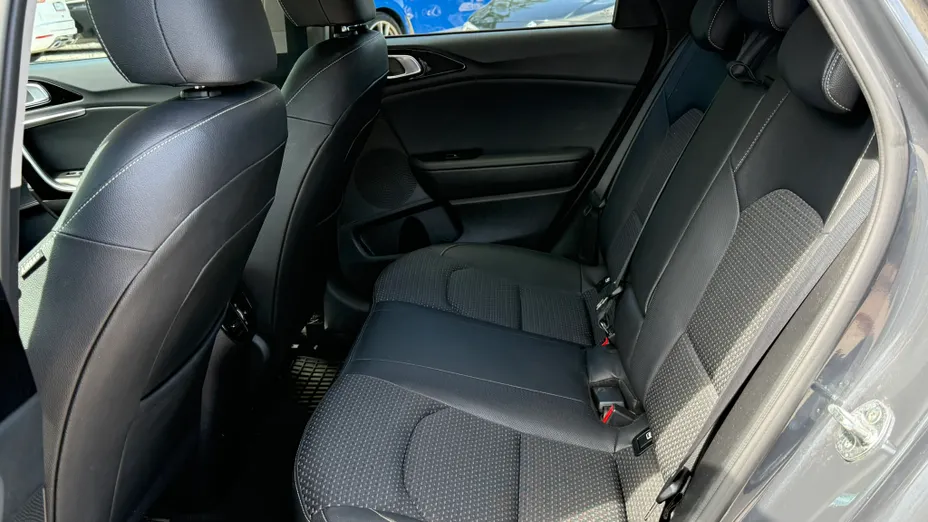 KIA Cee'd Ceed 1.6 CRDi mHEV Business Line