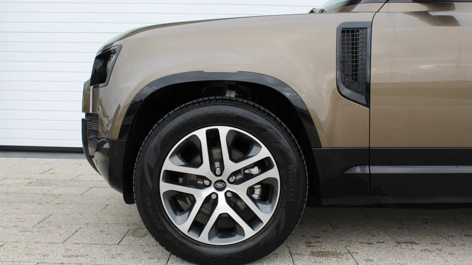 LAND ROVER Defender Defender 110 3.0 D250 mHEV X-Dynamic HSE