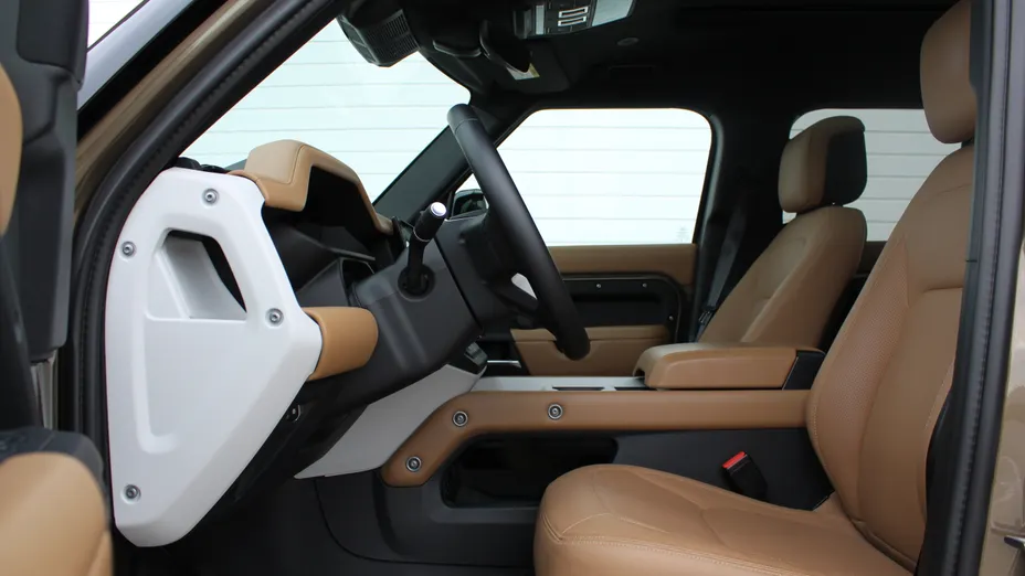 LAND ROVER Defender Defender 110 3.0 D250 mHEV X-Dynamic HSE