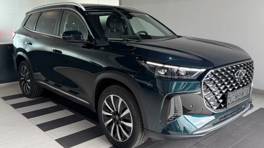 CHERY Tiggo 8 -