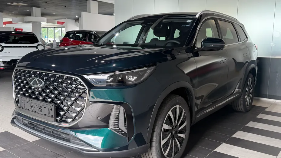 CHERY Tiggo 8 -